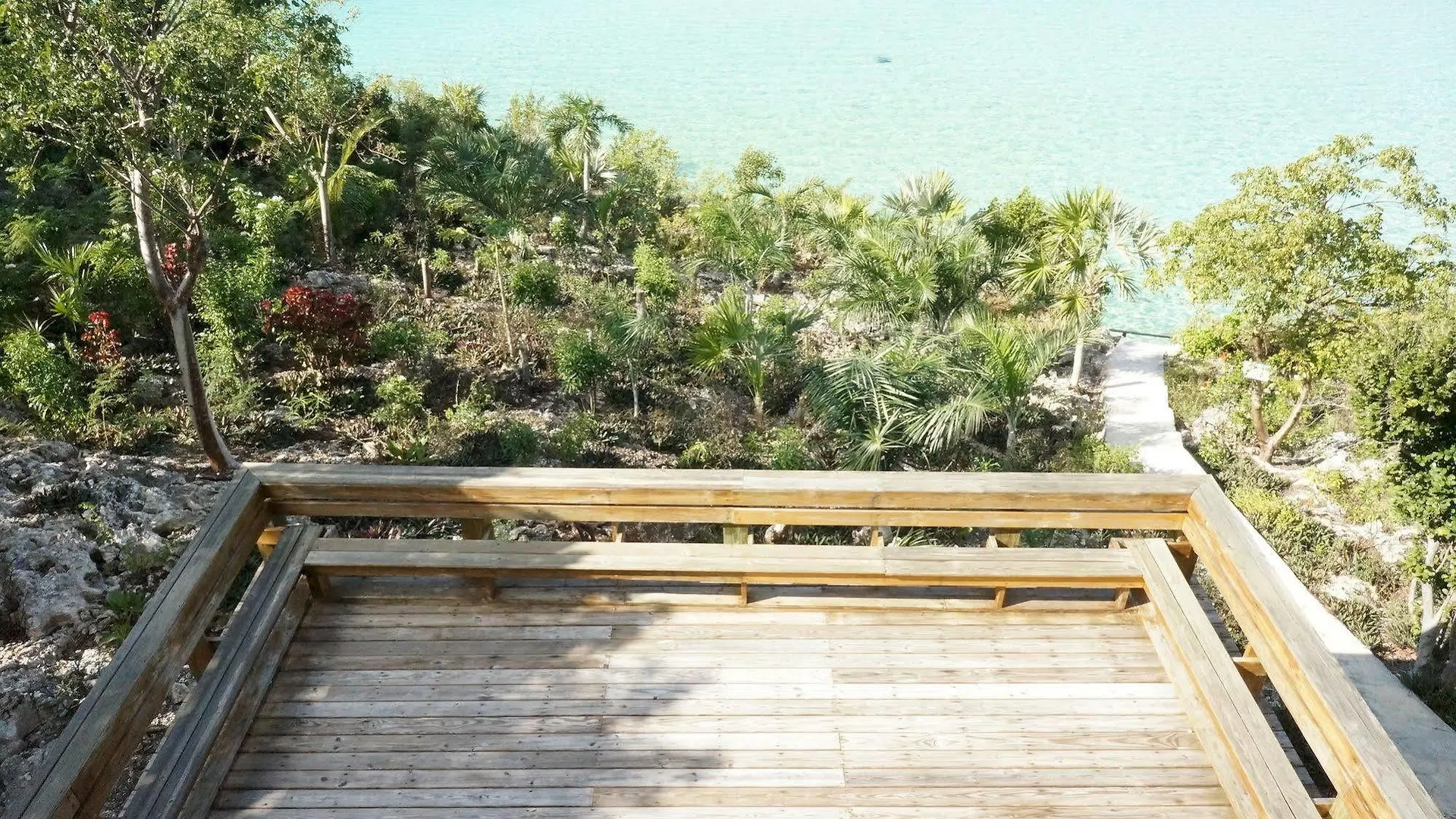 Island Seaside Suites Savannah Sound 酒店