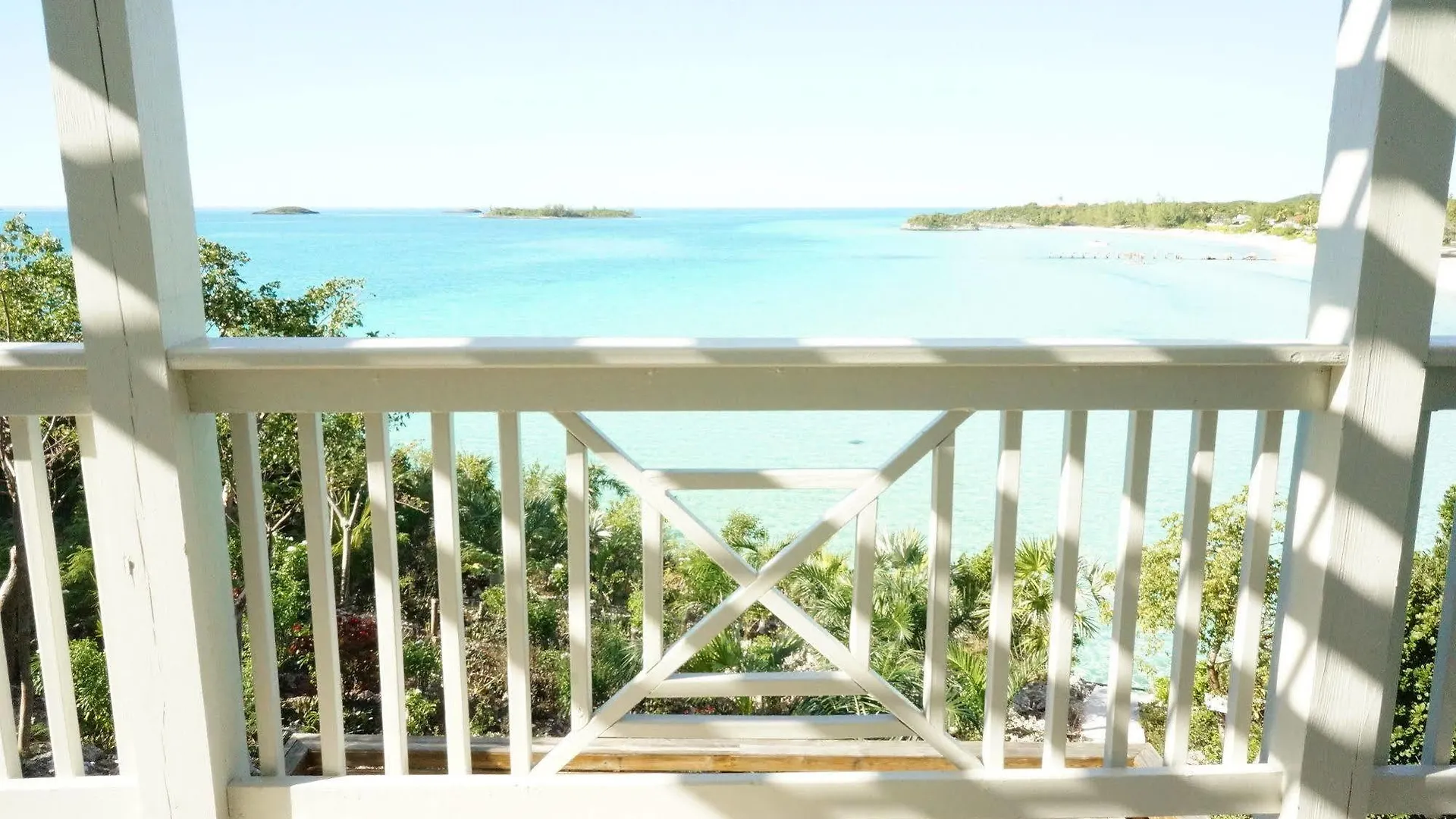 Island Seaside Suites Savannah Sound Bahamas